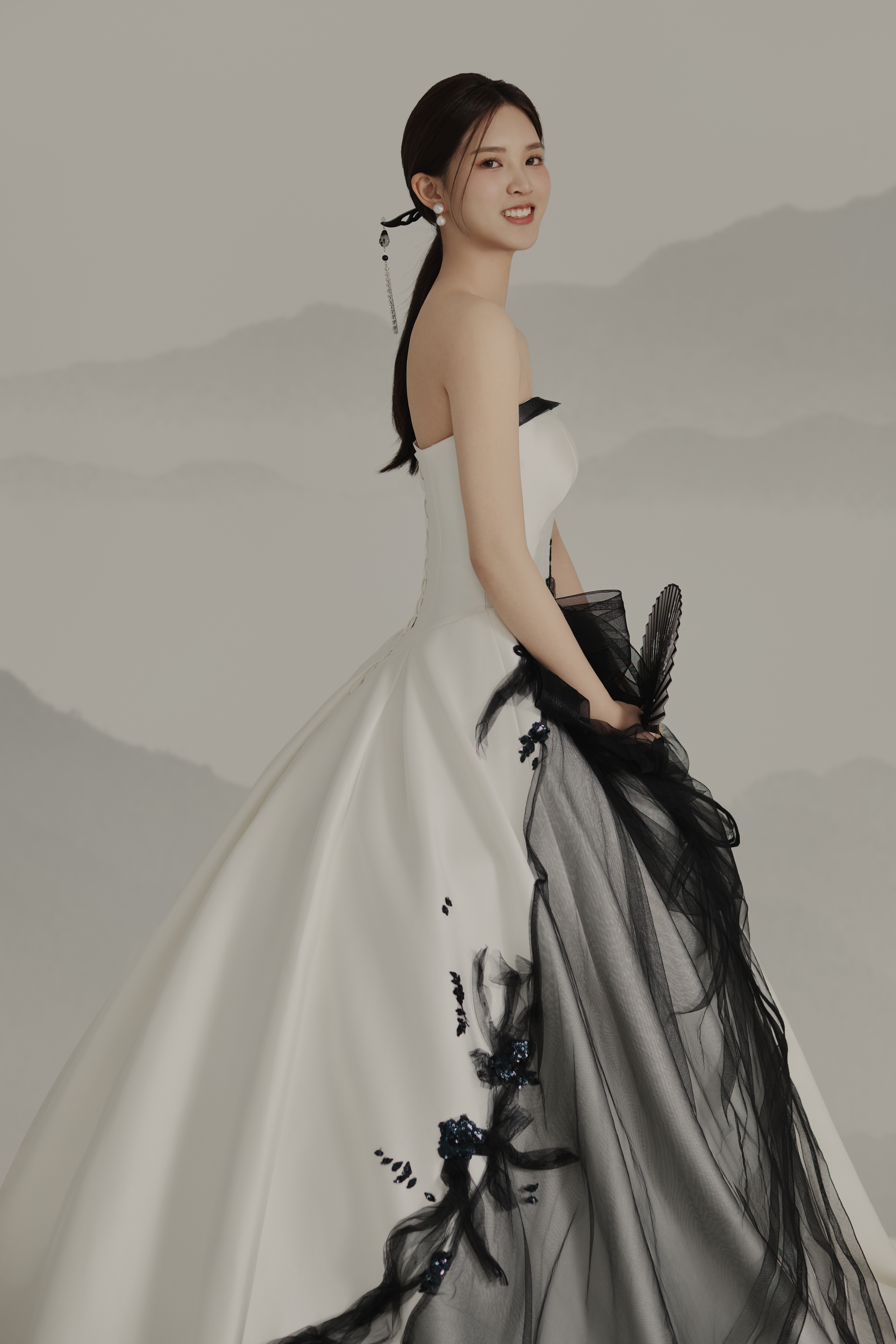 Vanessa Profile Image
